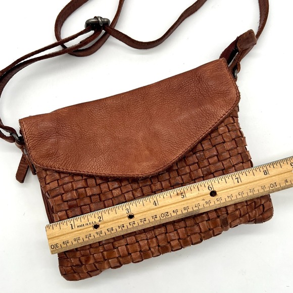 Vilenca Holland Hand Woven Brown Italian Leather Small Crossbody Bag $89 MSRP - Picture 11 of 13